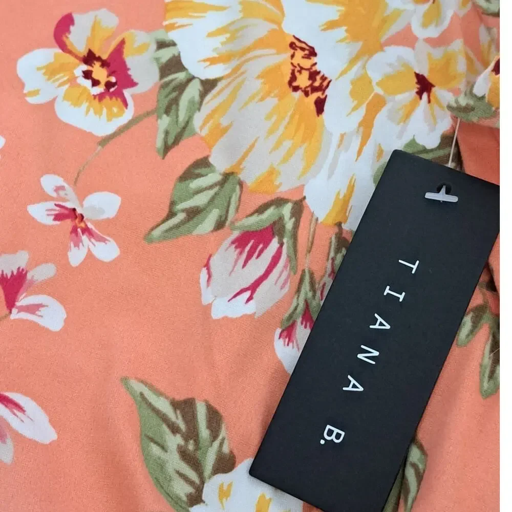 Tiana B Coral Pink Floral Short Sleeve Twist Front Top NWT Size 1X